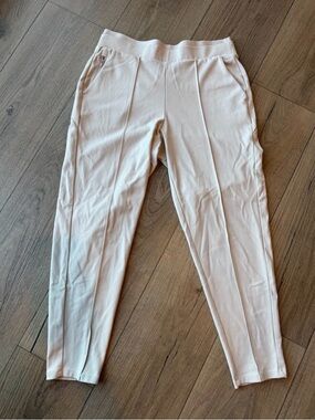 Athleta Cream Straight-Leg Pull-On Pants